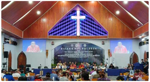Yayasan YASKI hadir sebagai Tim Peninjau pada Majelis Pekerja Lengkap - Persekutuan Gereja-Gereja di Indonesia di Kepulauan Mentawai.